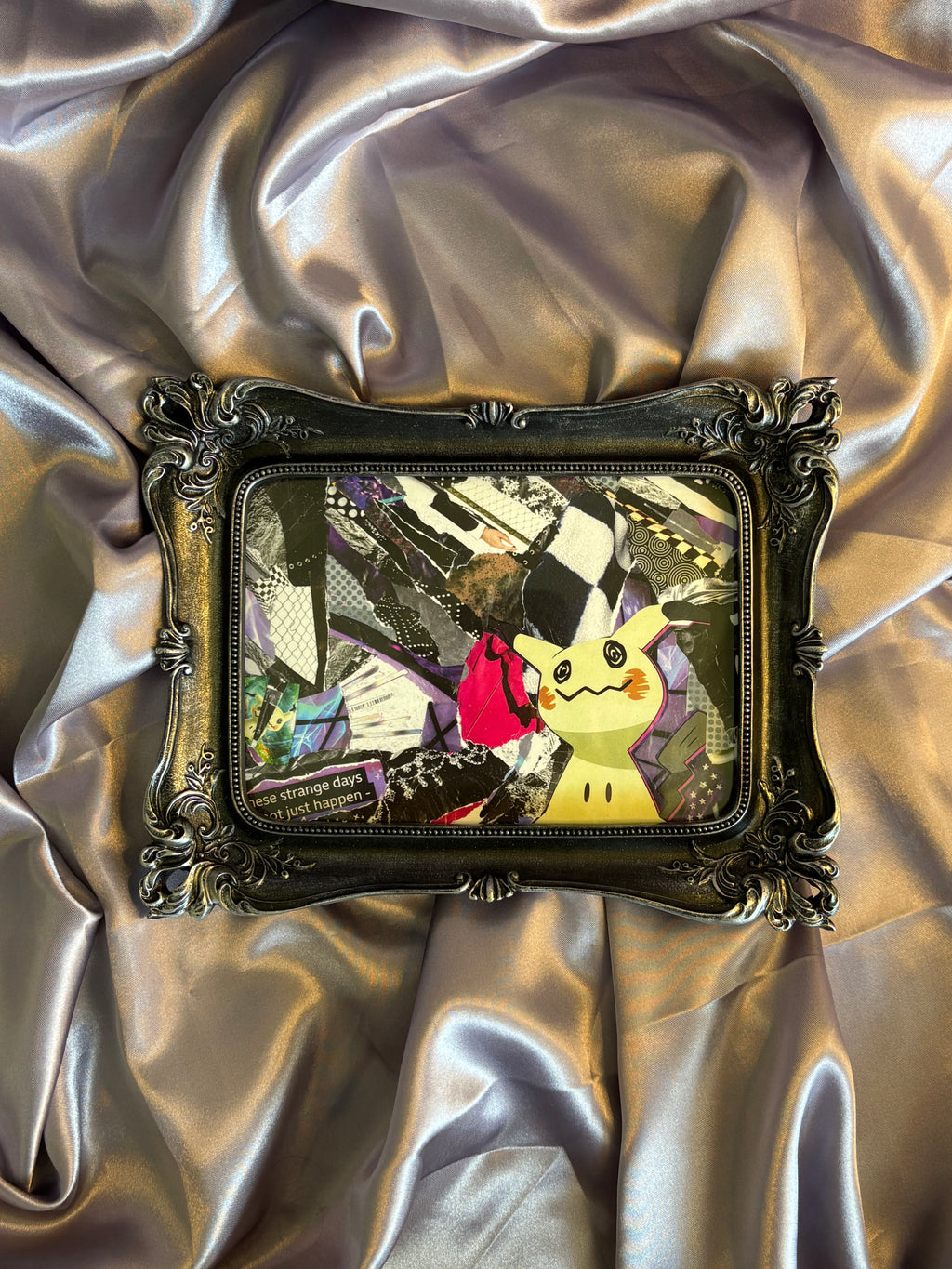 MIMIKYU FRAMED