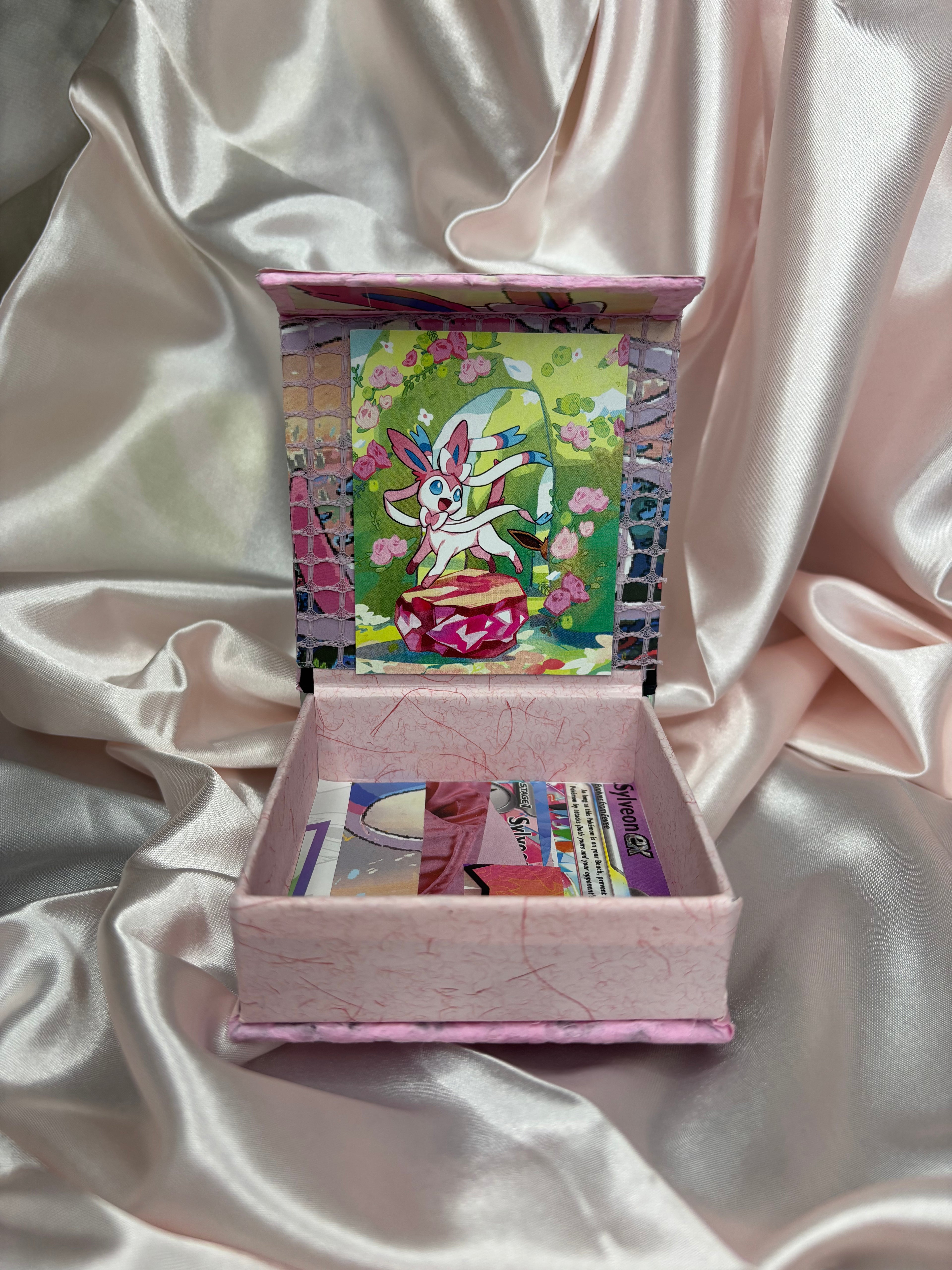 SYLVEON JEWELRY BOX